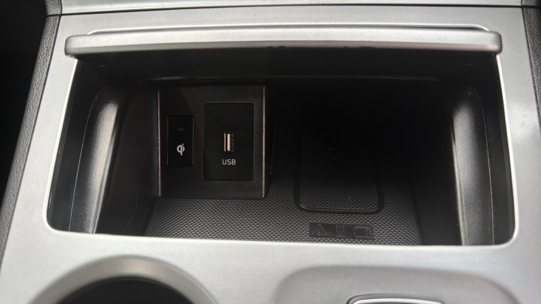 Hyundai KONA 100kW Premium 39kWh 5dr Auto Electric Hatchback